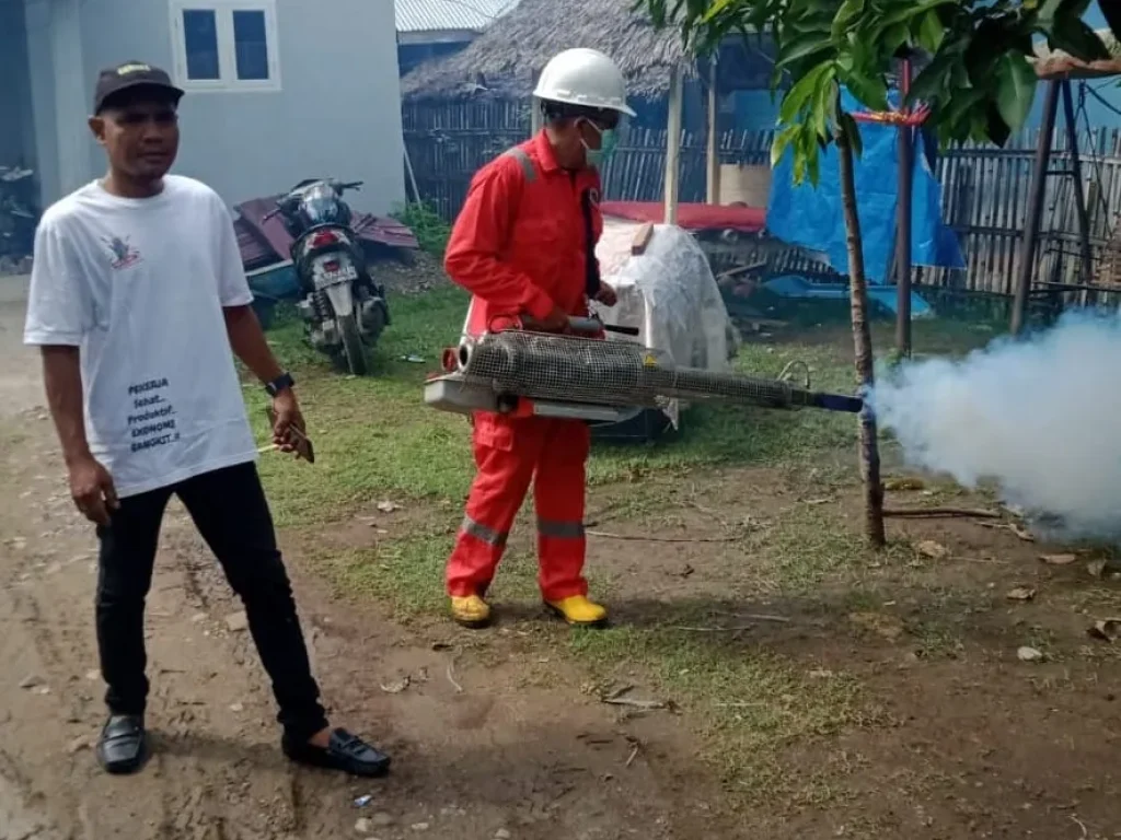Foto: Dinas Aceh Utara Melakukan Foging di Desa Paloh Kecamatan Tanah Pasir Aceh Utara