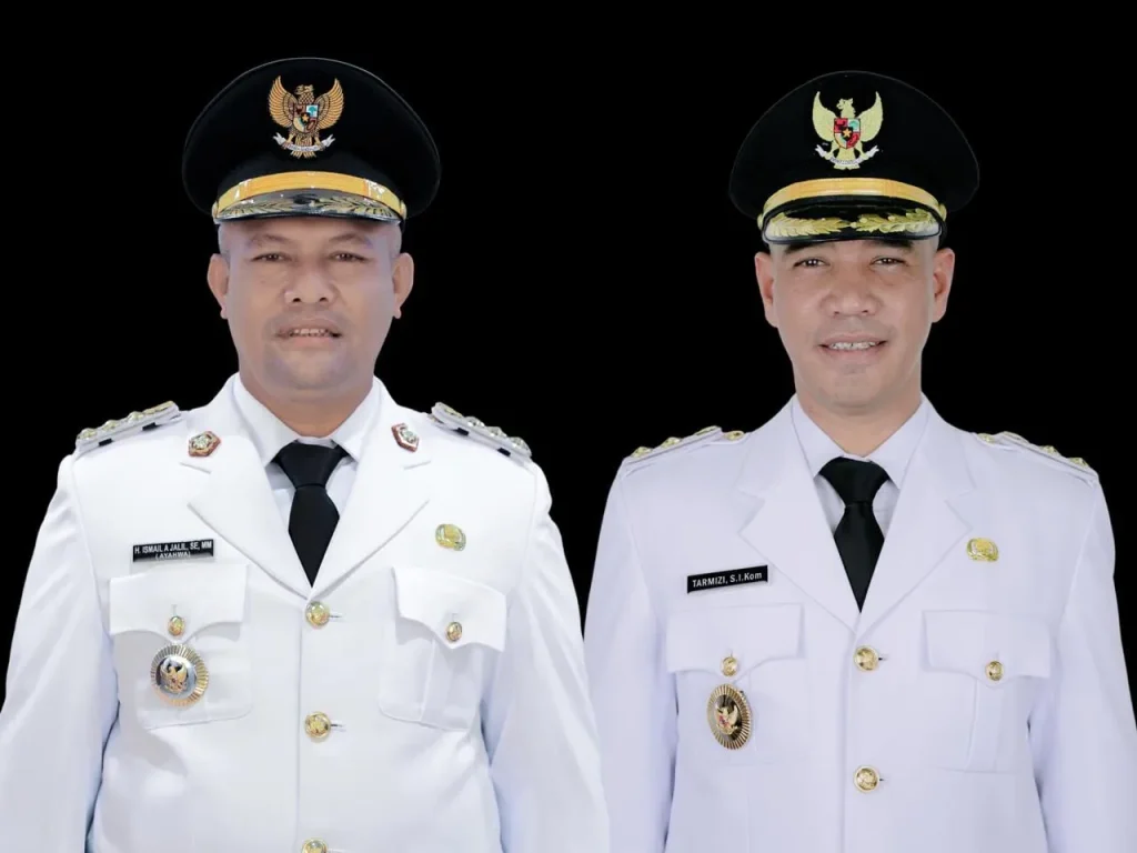 Foto: H.Ismail A.Jalil (Ayahwa) dan Tarmizi (Panyang)