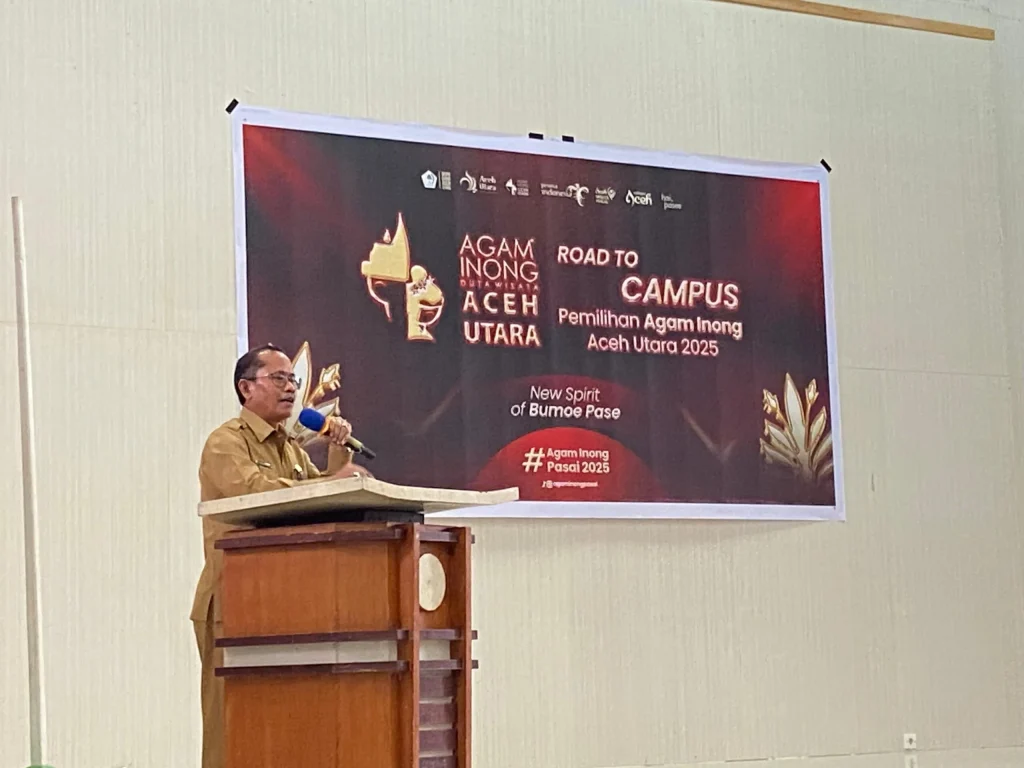 Foto: Kadis Kepemudaan, Olahraga dan Pariwisata (Disporapar) Aceh Utara, Muhammad Nasir, S. Sos., M. SI saat membuka sosialisasi Pemilihan Duta Wisata Aceh Utara tahun 2025 (Road to Campus) di lingkungan Kampus IAIN Malikussaleh Lhokseumawe. (Photo : Ist)