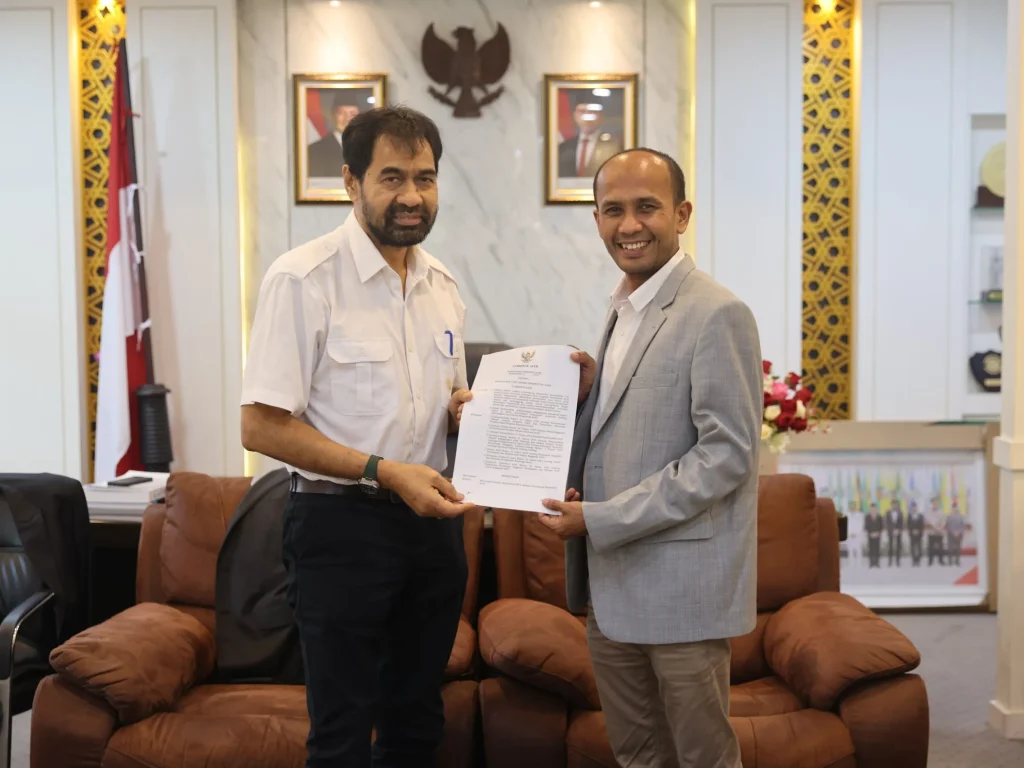 Foto: Gubernur Aceh Muzakir Manaf (Mualem) menunjuk Muhammad MTA sebagai Juru Bicara Pemerintah Aceh