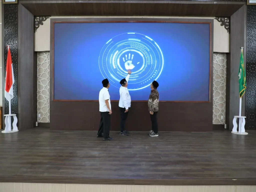 Bupati Aceh Utara Saat Melakukan Peluncurkan Program Parawisata BANGKIT. (Photo : Ist)