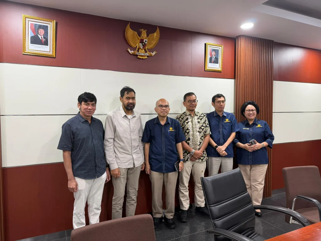 Foto: Gubernur Aceh Muzakir Manaf (Mualem), beraudiensi dengan Sekretaris Jenderal (Sekjen) Kementerian Keuangan (Kemenkeu) Robert Leonard Marbun di kantor Kementerian Keuangan, Jakarta Pusat.