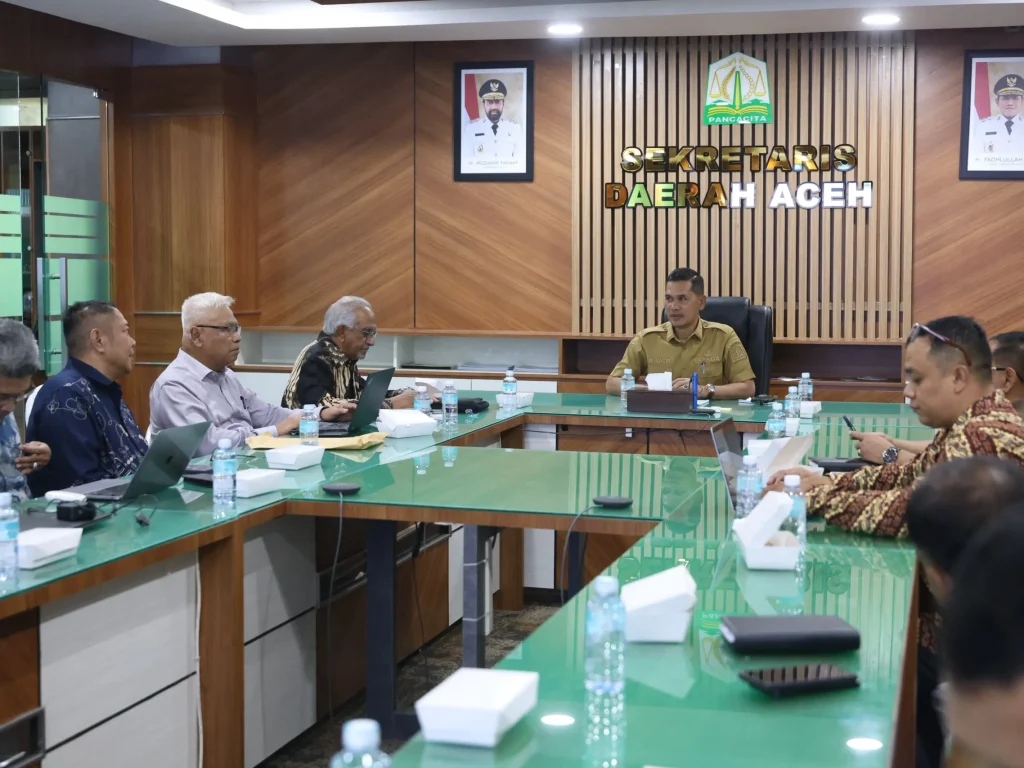 Foto: Sekda aceh, M. Nasir pimpin rapat