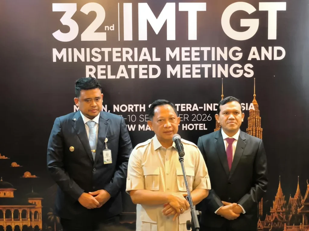 Foto: Dek Fadh menghadiri Undangan RakorGub di Gelar di Sumatera, di JW Marriott Hotel, Kota Medan, Sumatera Utara, Rabu (9/9/2026)