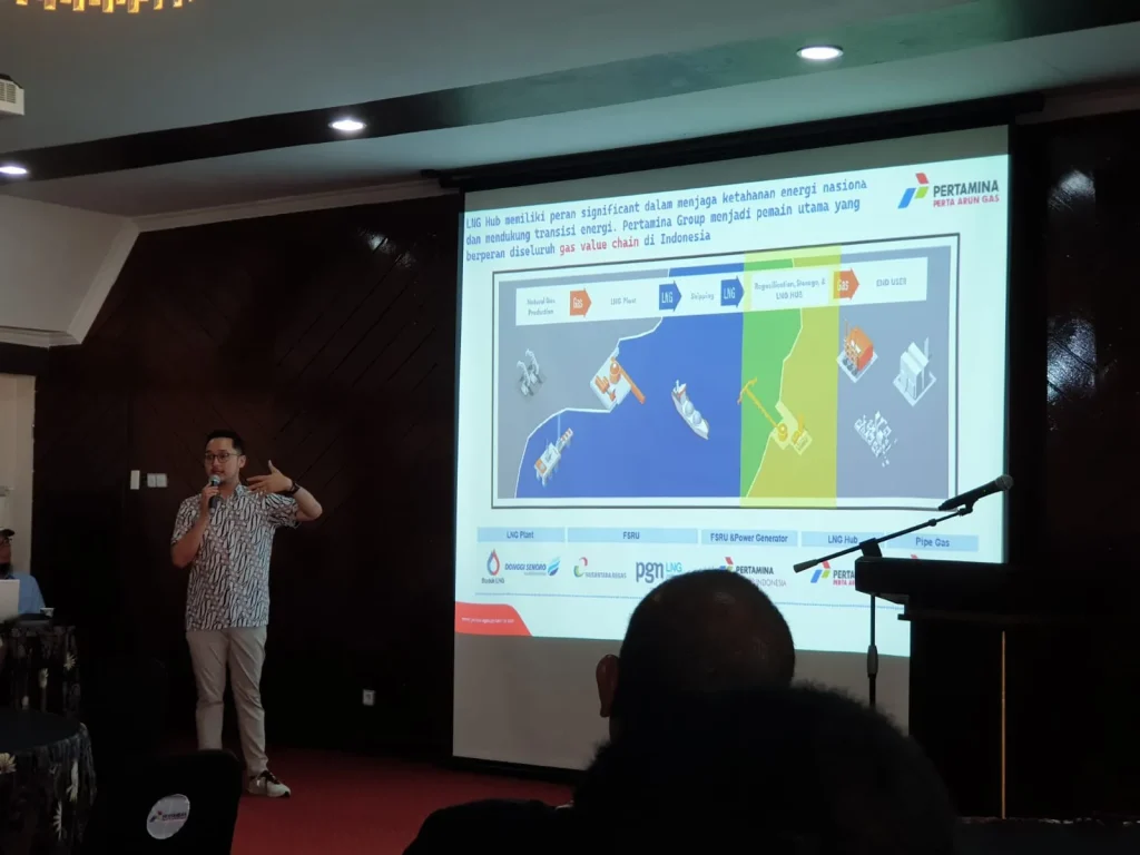 Foto: Manager Commercial dan Customer Relation PAG, Teuku Faris Riandi menjelaskan sebagai afiliasi dari Subholding Gas Pertamina dan anak perusahaan dari Pertamina Gas