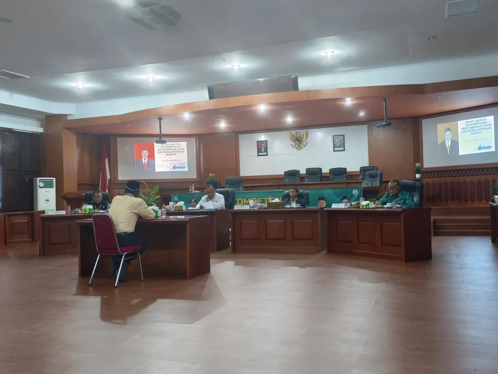 Foto: Sekda Aceh Jaya Memimpin kegiatan Uji Kompetensi Pejabat Tinggi Pratama dilingkungan pemerintah Aceh Jaya