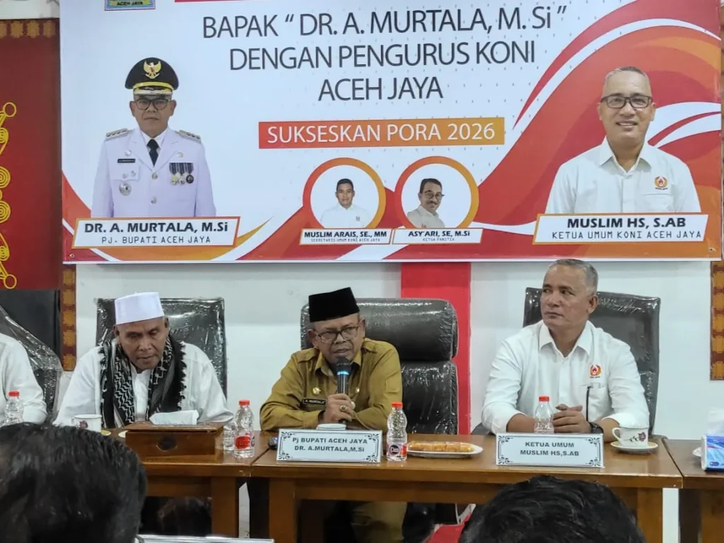 Foto: Pj. Bupati Aceh Jaya, Dr. A. Murtala, M.Si, silaturahmi dengan Komite Olahraga Nasional Indonesia (KONI) Aceh Jaya di Kantor KONI Aceh Jaya