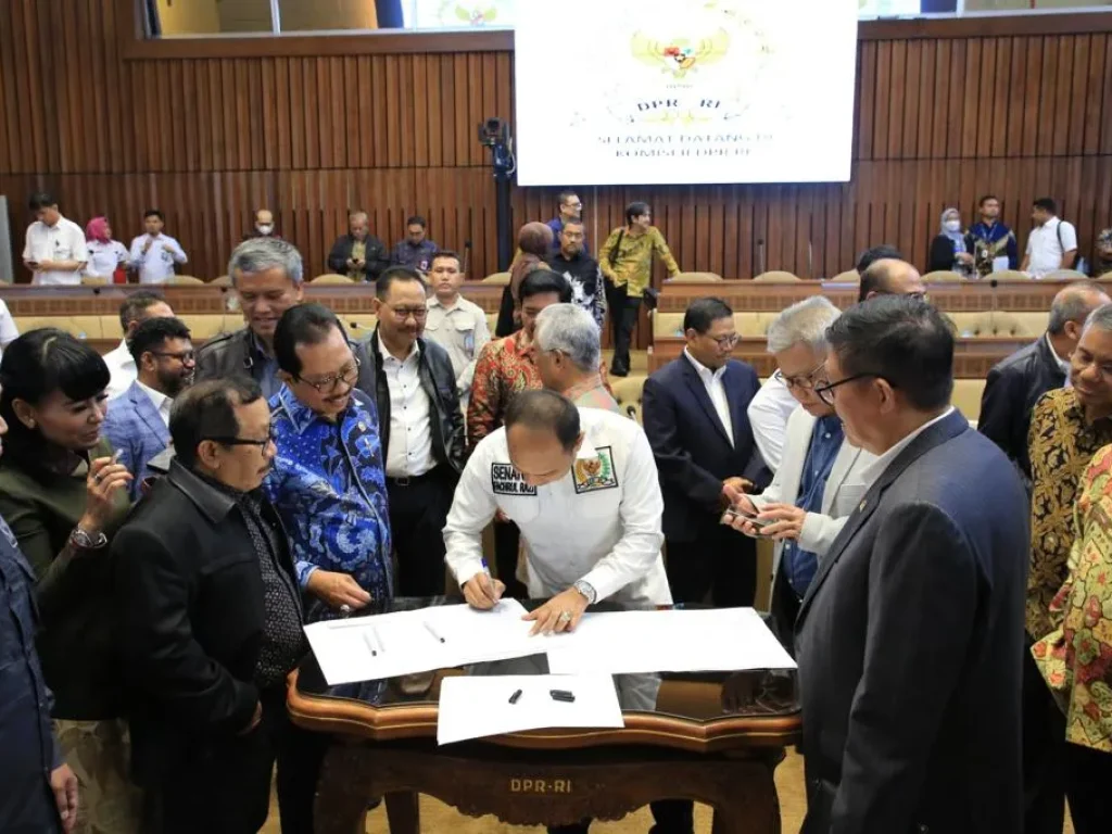 Foto: H.Fachrul Razi, M.IP, M.Si