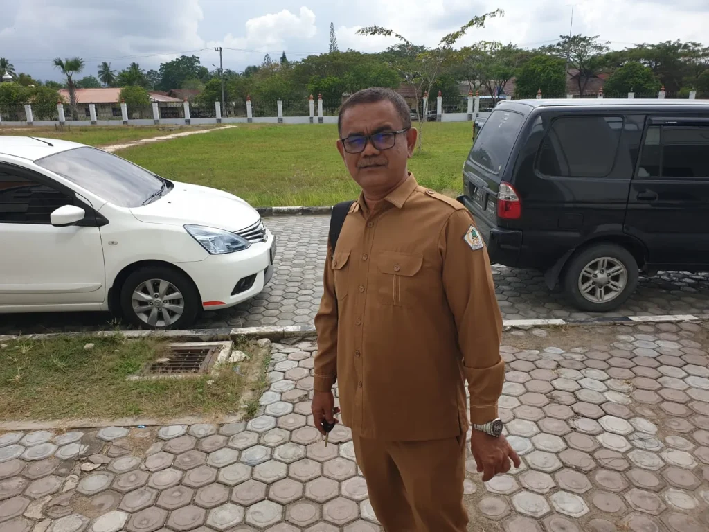 Foto: Kepala DPMPPKB Aceh Utara, Fuad Mukhtar, S.Sos., M.S.M