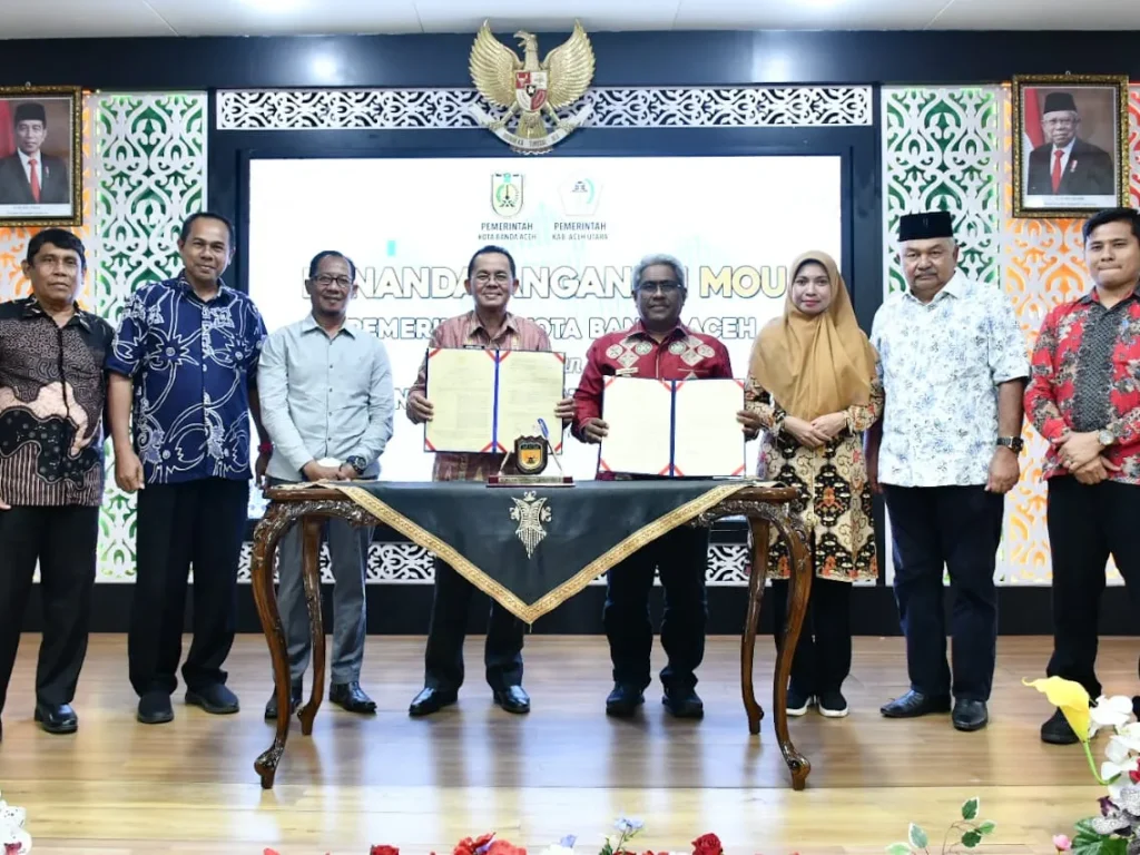 Foto: Pemerintah Kabupaten Aceh Utara melakukan penandatanganan kerjasama atau MoU (Memorandum of Understanding) dengan Pemko Banda Aceh dalam bidang peningkatan pelayanan tera dan tera ulang alat UTTP