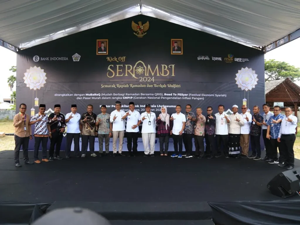 Foto: Pj Wali Kota Lhokseumawe Menghadiri Event kick off SERAMBI (Semarak Rupiah Ramadan dan Berkah Idul Fitri) tahun 2024 di Halaman Museum Kota Lhokseumawe, Rabu (20/3/2024)kick off SERAMBI (Semarak Rupiah Ramadan dan Berkah Idul Fitri) tahun 2024 di Halaman Museum Kota Lhokseumawe, Rabu (20/3/2024)