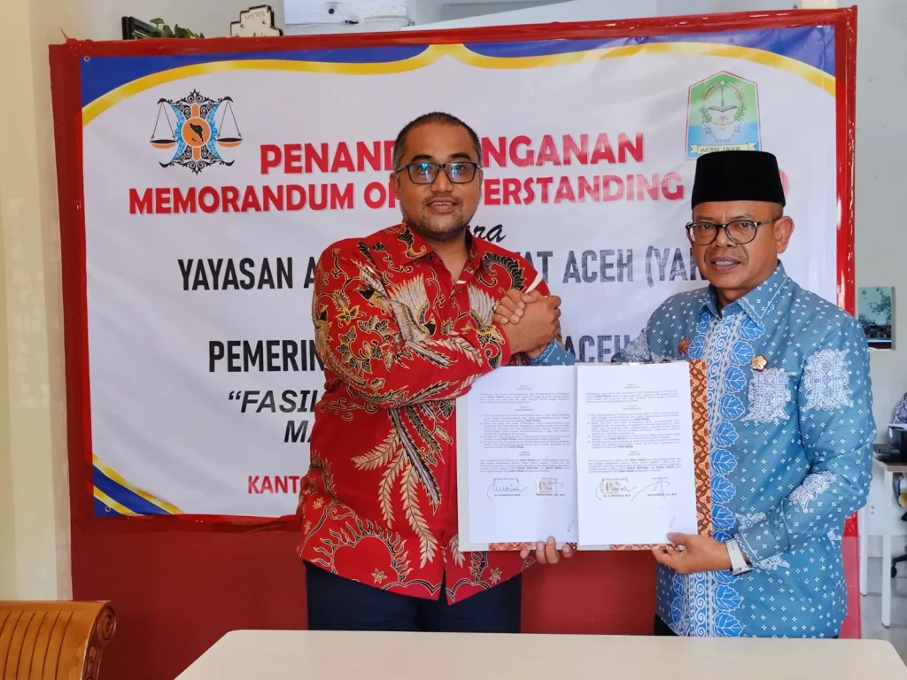 Foto: Pemerintah Aceh Jaya bersama Yayasan Advokasi Rakyat Aceh (YARA) menandatangani MOU (memorandum of understanding) pemberian bantuan hukum.