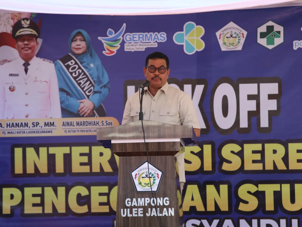 Foto: Penjabat (Pj) Wali Kota Lhokseumawe A Hanan membuka secara resmi Kick Off Intervensi Serentak Pencegahan Stunting