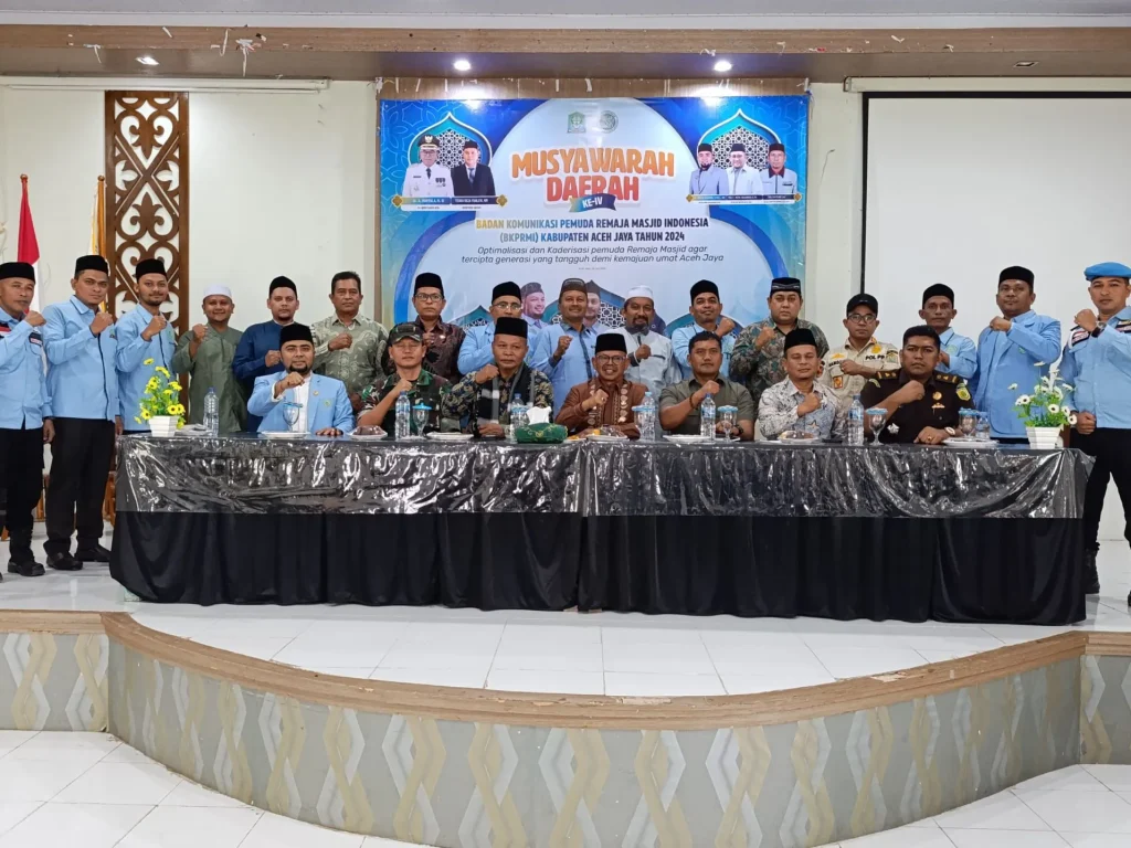 Foto: Penjabat Bupati Aceh Jaya, Dr. A. Murtala., M.Si., membuka kegiatan Musyawarah Daerah (MUSDA) ke-4 Badan Komunikasi Pemuda Remaja Masjid (BKPRMI) Kabupaten Aceh Jaya Tahun 2024