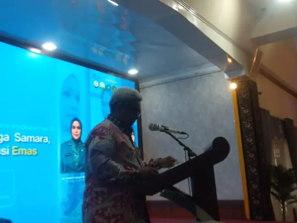 Foto:  Penjabat Bupati Aceh Utara Dr Mahyuzar, MSi, membuka kegiatan Sekolah Samara (Sakinah Mawaddah Warahmah), bertempat di aula Pendopo Bupati, Rabu, 17 Juli 2024.