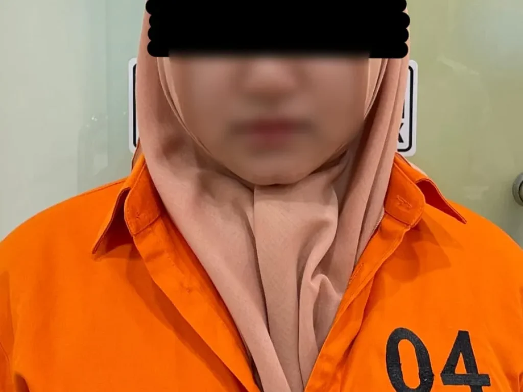 Foto: selebgram asal Aceh Jaya berinisial NF (18) sebagai tersangka karena diduga menjadi promotor judi online