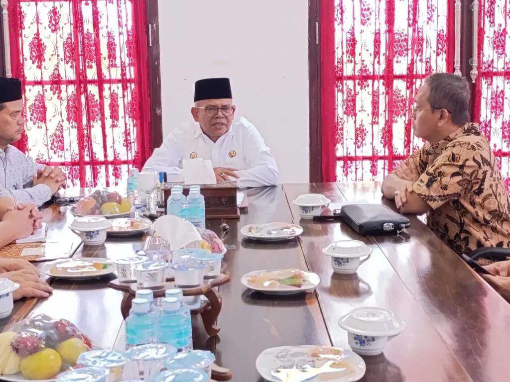 Foto: Kunker Staf Kepresidenan RI terkait Koordinasi Perkembangan Pembangunan Masjid Nyak Sandang