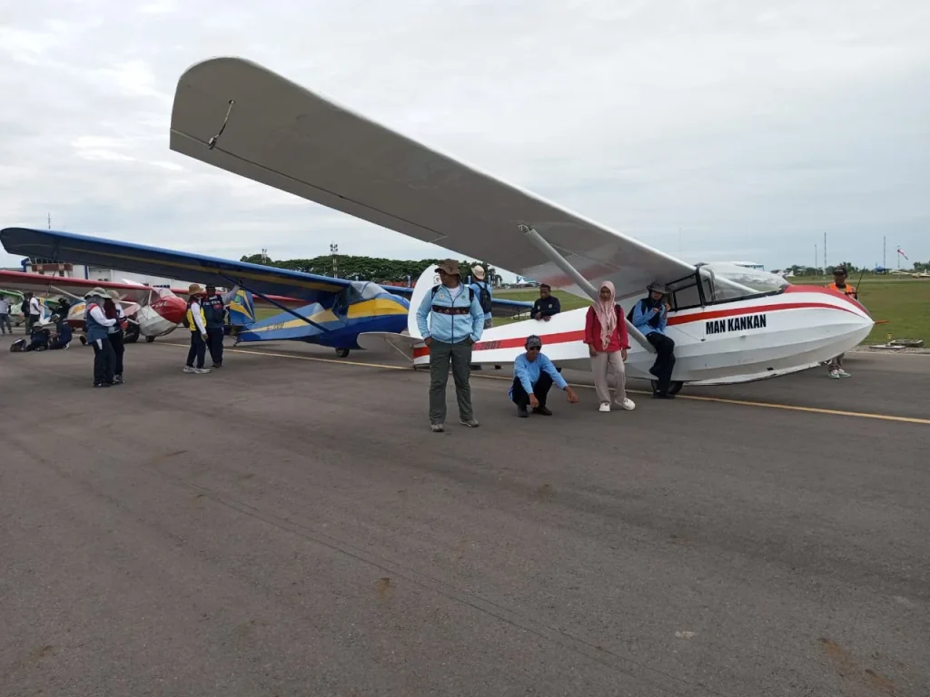 Foto: cabang olahraga aerosport terbang layang Pekan Olahraga Nasional (PON) XXI Aceh – Sumut tahun 2024