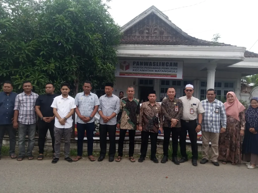 Foto: Panwaslih Aceh bersama Panwaslih Aceh  Utara melakukan monitoring dan supervisi  Kegiatan rekrutmen Pengawas Pemilihan Lapangan (PPL) pada tahap wawancara ng berlangsung di kantor panwaslihcam kecamatan Matangkuli. Minggu (8/9/2024)