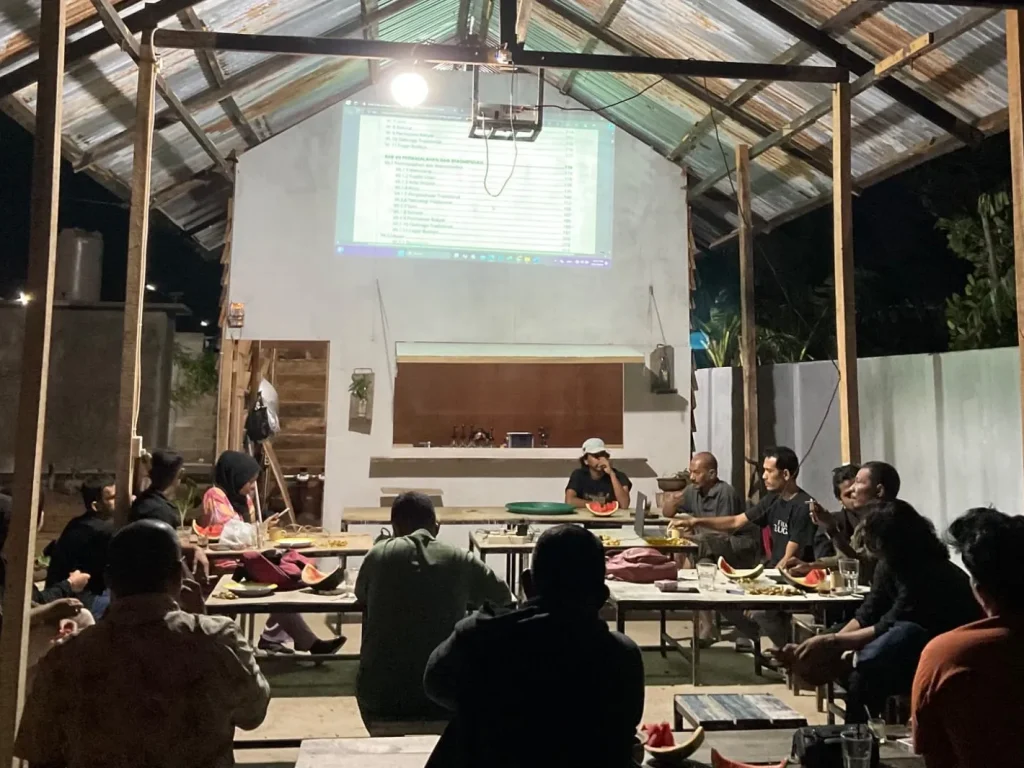 Foto: Ratusan seniman, budayawan, serta puluhan organisasi seni dan kebudayaan di Aceh menyatakan penolakan terhadap Rancangan Qanun (Raqan) Aceh Tentang Pemajuan Kebudayaan Aceh 2024 yang diusulkan oleh Dinas Kebudayaan dan Pariwisata (Disbudpar) Aceh