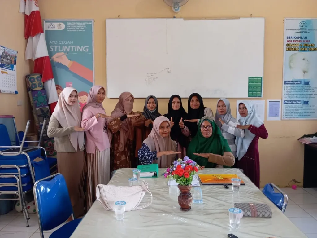 Foto:  Dinas Pemberdayaan Masyarakat, Pengendalian Penduduk, dan Keluarga Berencana (DPM-PPKB) Kabupaten Aceh Utara mengadakan penyuluhan mengenai Program Bangga Kencana (Pembangunan Keluarga, Kependudukan, dan Keluarga Berencana) untuk masyarakat. Kegiatan penyuluhan ini berlangsung pada 12-13 November 2024 di Balai Keluarga Berencana (KB) di 27 kecamatan di Aceh Utara.