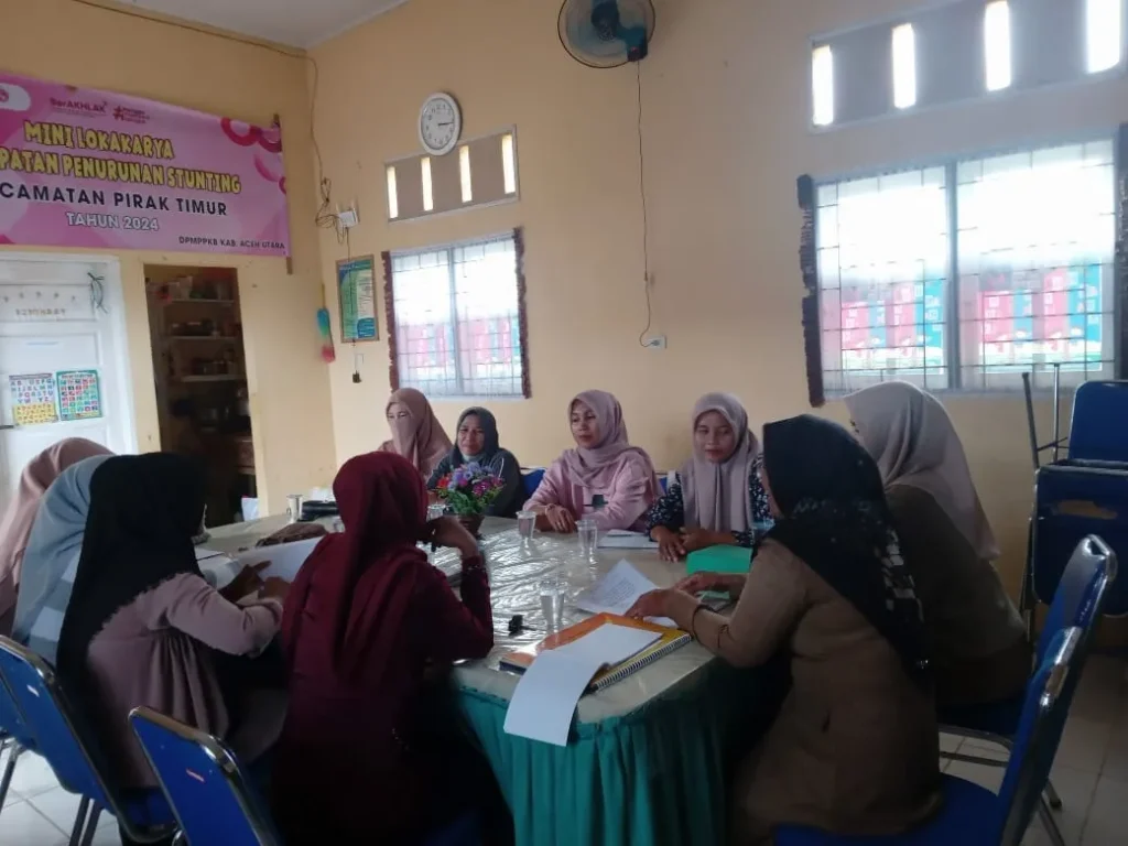 Foto: Dinas Pemberdayaan Masyarakat, Pengendalian Penduduk, dan Keluarga Berencana (DPM-PPKB) Kabupaten Aceh Utara mengadakan pembinaan tenaga lini lapangan