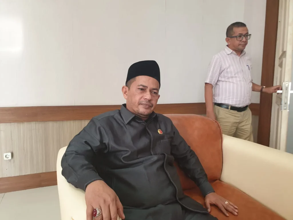 Foto: Ketua DPRK Arafat Ali, SE., M.M