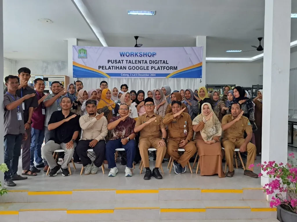 Foto: Asisten Pemerintahan, Keistimewaan Aceh, dan Kesejahteraan Rakyat Setdakab Aceh Jaya, Muhammad Milsa, S.H., M.Kn., secara resmi membuka Workshop Pusat Talenta Digital Tahun 2024
