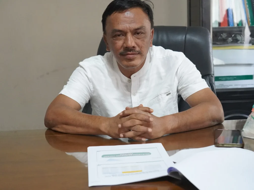 Foto: Plt Kepala Dinas Kesehatan Aceh Utara, Jalaluddin, SKM,