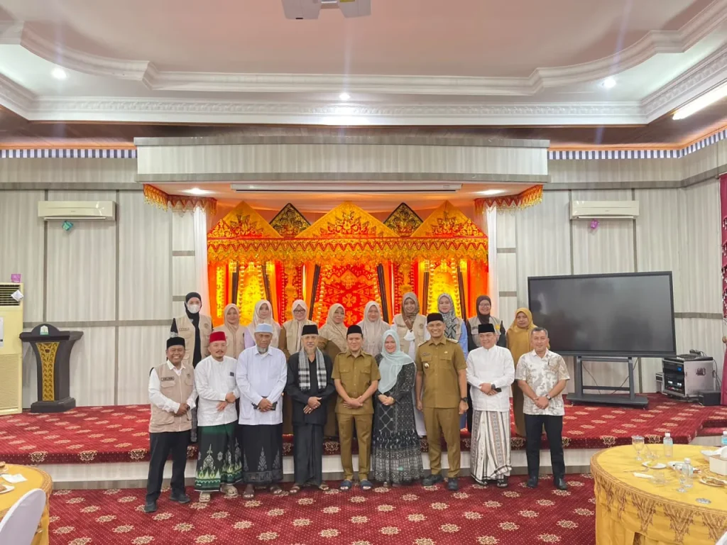 Foto: Wakil Gubernur Aceh, Fadhlullah, menerima silaturahmi Tim Panitia Penyelenggara Haji Daerah (PPHD) Aceh di Meuligoe Wakil Gubernur Aceh